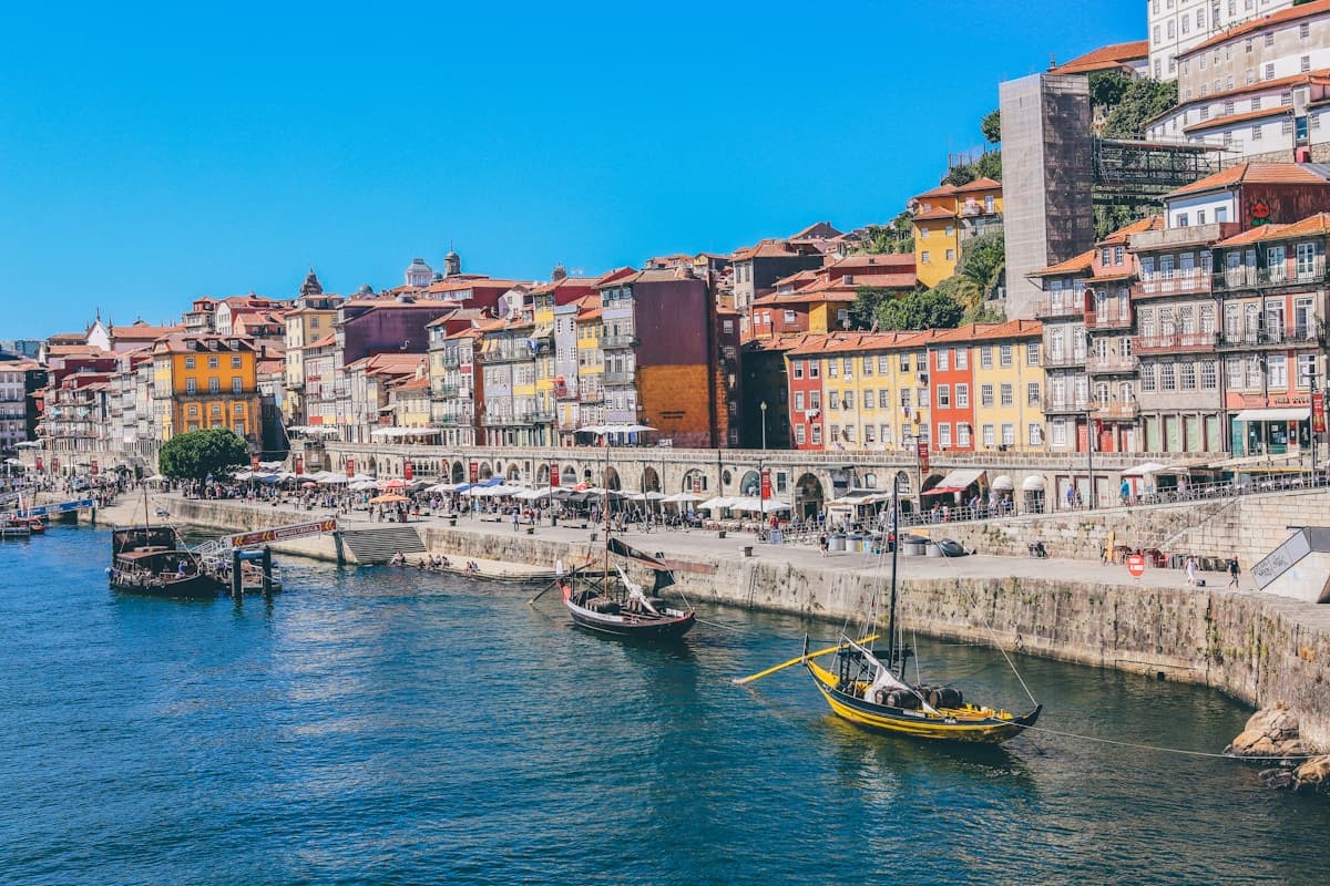 Espanha ou Portugal: qual faz mais sentido para brasileiros em 2025 — Plano Espanha